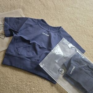 DFYNE Women's Short Sleeve Crop Tee in Slate Blue